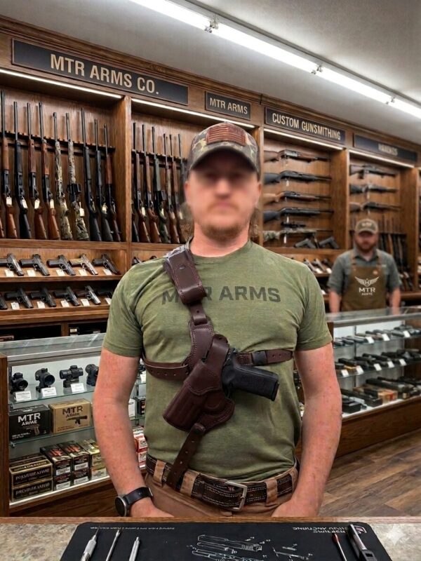 What is an Alaskan Leather Chest Rig? - MTR Custom Leather