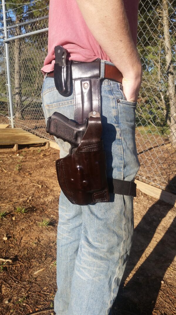 Addan Drop Leg Holster (C5) — MTR Custom Leather