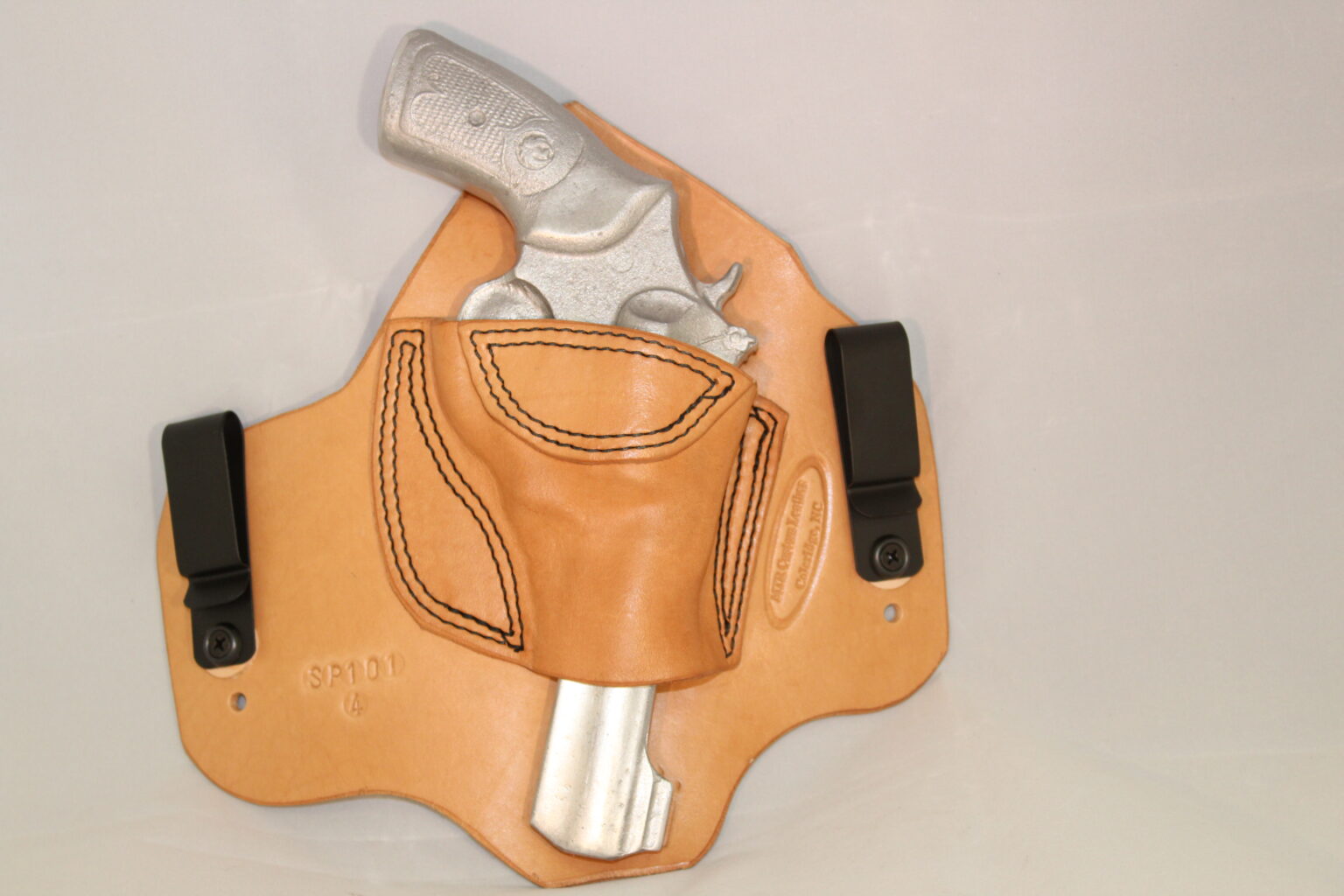 What is a Combat Cut in Leather Holsters? Standard cut in leather holsters? What is the fastest